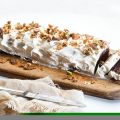 Χιονισμένος κορμός με παντεσπάνι σοκολάτας και[...]