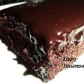 Το πιο νόστιμο,νωπό,μαλακό και σοκολατένιο κέικ[...]