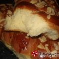 Τσουρέκια κορδονάτα του Άκη