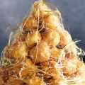 Croquembouche