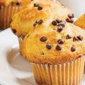 Muffins πορτοκαλιού με κομματάκια σοκολάτας
