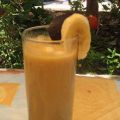 Smoothie φρούτων με πράσινο τσάι