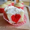 cupcakes με καρδιές έκπληξη !
