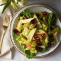 Σαλάτα Waldorf με vinaigrette λεμονιού