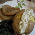 Jacket Potatoes με τυρένια σως