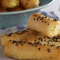 Φλογέρες με ελληνικά τυριά
