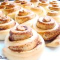 Κανελοκούλουρα ή Cinnamon rolls