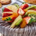 Εύκολο γλύκισμα με φρουι γλασε και σοκολάτα