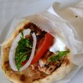 «Γύρος» κοτόπουλου στο …τηγάνι!