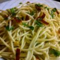 Σπαγγέτι  aglio, olio e peperoncino