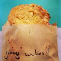 white chocolate cookies with macadamia!!!