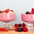 Smoothie με βρώμη και φρούτα του δάσους
