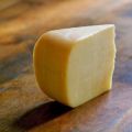 Φτιάξε σπιτικό τυρί GOUDA