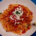 Γαριδομακαρονάδα Shrimp sause with pasta