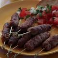 Χοιρινά κεμπάπ σε καλαμάκια