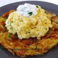 Κρεμώδη αυγά (scrambled eggs) πάνω σε τηγανίτα[...]