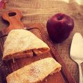 Apple & cream strudel