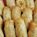 Μπουρεκάκια με φέτα και ντομάτα !!