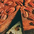 Cheesecake σοκολάτας με κέικ