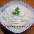 Σάλτσα (σος) λαχανικών με γιαούρτι και ταχίνι