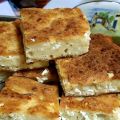 Γρήγορη Τυρόπιτα Ταψιού με Λευκά Τυριά &[...]